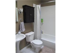 360 Parkview Dr #B, Columbus, OH 43202 photo 5