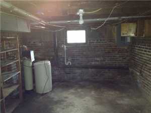 486 E Main St, Circleville, OH 43113 photo 2