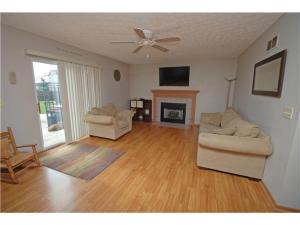 656 Crofton Loop, Delaware, OH 43015 photo 3