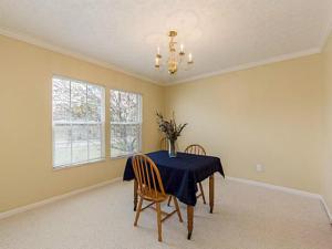 92 Brooksedge Dr, Pataskala, OH 43062 photo 6
