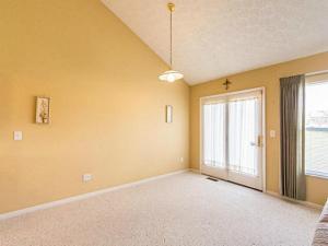 92 Brooksedge Dr, Pataskala, OH 43062 photo 17
