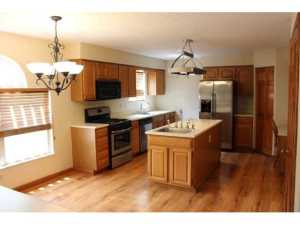 119 Chenango Dr, Powell, OH 43065 photo 4