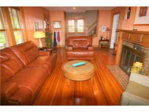 61 E Torrence Rd, Columbus, OH 43214 photo 2