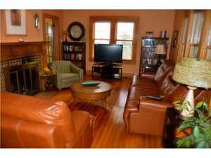 61 E Torrence Rd, Columbus, OH 43214 photo 4