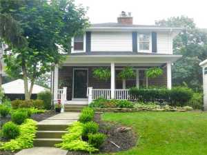 61 E Torrence Rd, Columbus, OH 43214 photo 1