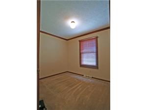 7698 Strathmoore Rd, Dublin, OH 43016 photo 9