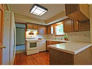 7698 Strathmoore Rd, Dublin, OH 43016 photo 3