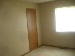 109 Christopher Dr, Hebron, OH 43025 photo 4