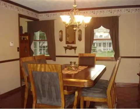 1115 Kingsgate Rd, Springfield, OH 45503 photo 5