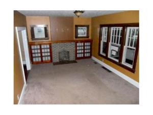 926 E 5th Ave, Lancaster, OH 43130 photo 2