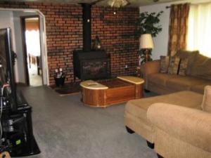 52 N Maple Dr, Hebron, OH 43025 photo 6