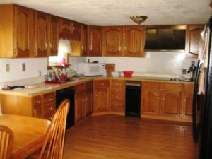 52 N Maple Dr, Hebron, OH 43025 photo 3