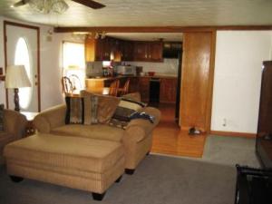 52 N Maple Dr, Hebron, OH 43025 photo 5