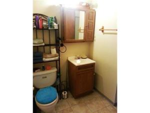 408 E Broad St, Hebron, OH 43025 photo 9