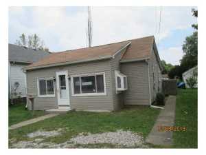 864 3rd St, Lancaster, OH 43130 photo 2