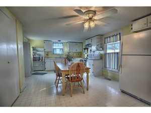 612 E Mound St, Circleville, OH 43113 photo 5