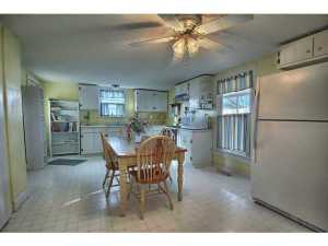 612 E Mound St, Circleville, OH 43113 photo 10
