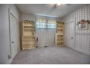612 E Mound St, Circleville, OH 43113 photo 13