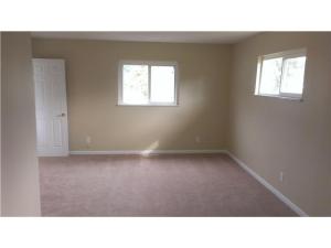 1527 Devonhurst Dr, Columbus, OH 43232 photo 7
