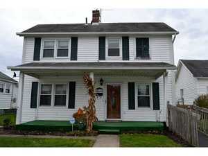 1322 E Walnut St, Lancaster, OH 43130 photo 1