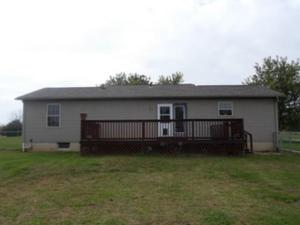 30240 Wolfe Rd, Circleville, OH 43113 photo 2