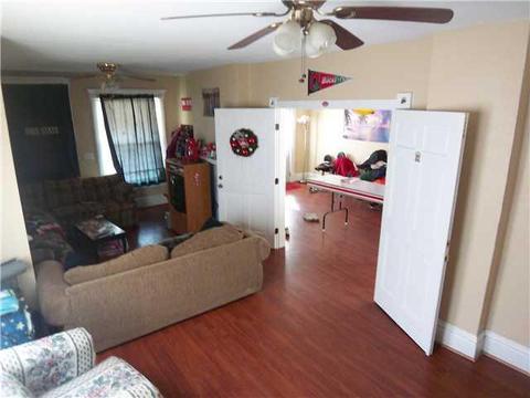 124 E Blake Ave, Columbus, OH 43202 photo 3