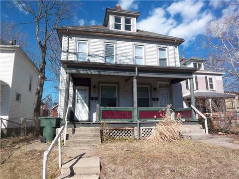 124 E Blake Ave, Columbus, OH 43202 photo 1