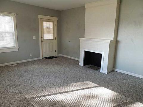44 E Front St, Logan, OH 43138 photo 14