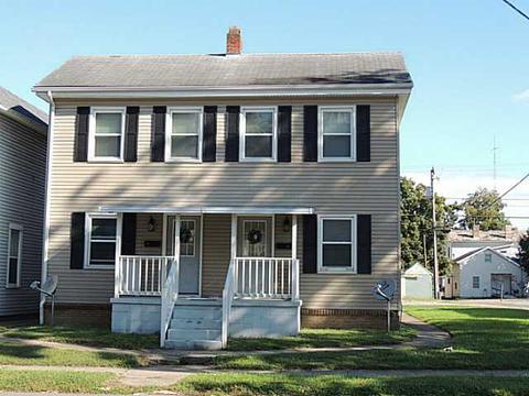 44 E Front St, Logan, OH 43138 photo 2