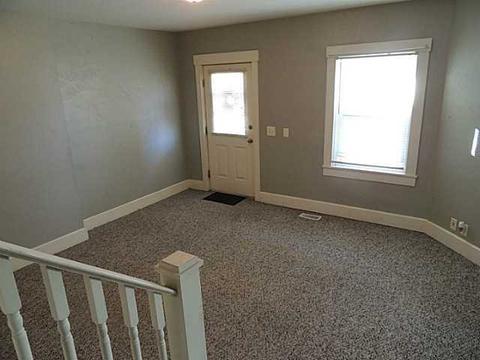 44 E Front St, Logan, OH 43138 photo 8