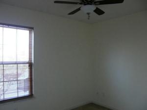 1138 Devlin Ct, Columbus, OH 43228 photo 13