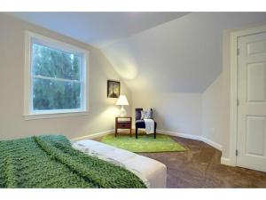 331 E Mithoff St, Columbus, OH 43206 photo 13