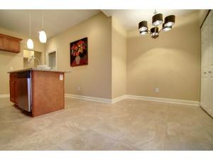 331 E Mithoff St, Columbus, OH 43206 photo 8