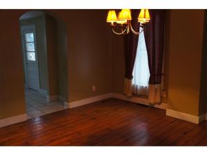 23 E Lincoln Ave, Delaware, OH 43015 photo 2