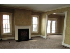 327 E Markison Ave, Columbus, OH 43207 photo 8