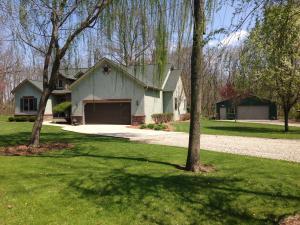 8564 Carroll Northern Rd, Carroll, OH 43112 photo 1