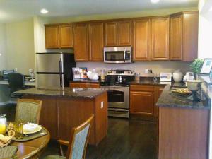 461 Penny Dr, Lithopolis, OH 43136 photo 2