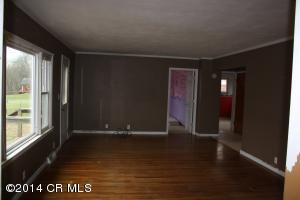 373 Russell St, De Graff, OH 43318 photo 3