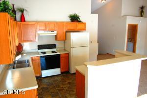 100 Salinger Dr, Lithopolis, OH 43136 photo 9