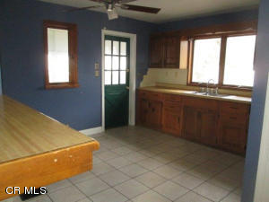 71 E Lincoln Ave, Delaware, OH 43015 photo 2