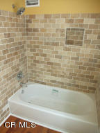 529 Walhalla Rd, Columbus, OH 43202 photo 8