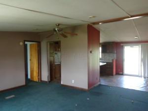 1116 Shull Rd, Blanchester, OH 45107 photo 2