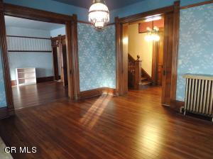 316 E Main St, Logan, OH 43138 photo 18
