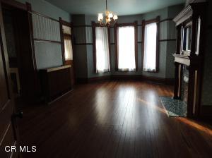 316 E Main St, Logan, OH 43138 photo 13