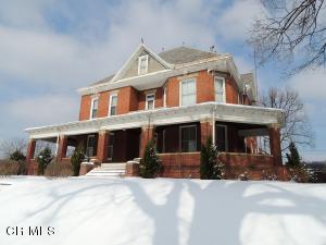 316 E Main St, Logan, OH 43138 photo 1