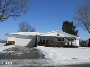 320 Edwards Rd, Circleville, OH 43113 photo 1