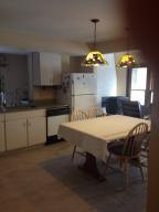 8379 Riverside Dr, Powell, OH 43065 photo 3