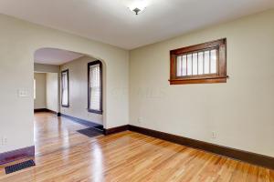312 E Moler St, Columbus, OH 43207 photo 5