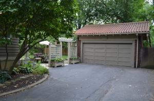 2475 E Broad St, Bexley, OH 43209 photo 3