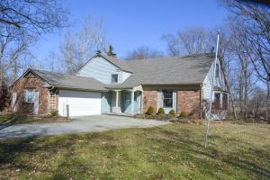 400 Madolin Dr, Lithopolis, OH 43136 photo 1